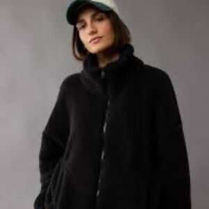 AE seriously huggable Sherpa medium